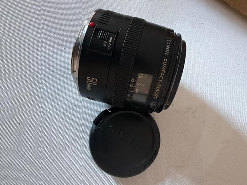 Canon compact macro lens - compact,